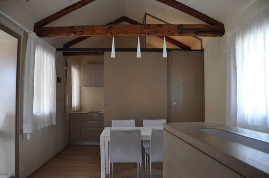 rifacimento infissi b&b palazzetto 113 Venezia