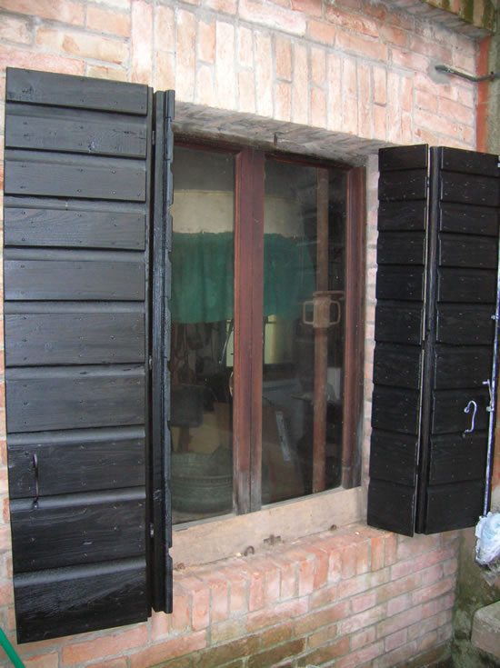 ricostruzione infissi in legno